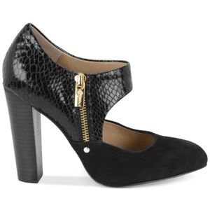 Isola Tace Mary Jane Pump NWOT